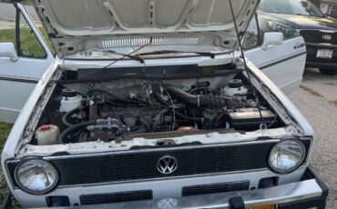 Volkswagen-rabbit-1983-white-1
