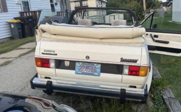 Volkswagen-rabbit-1983-white-2