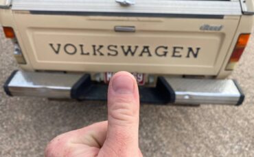 Volkswagen-rabbit-diesel-1981-10