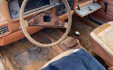 Volkswagen-rabbit-diesel-1981-5