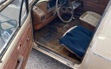 Volkswagen-rabbit-diesel-1981-6