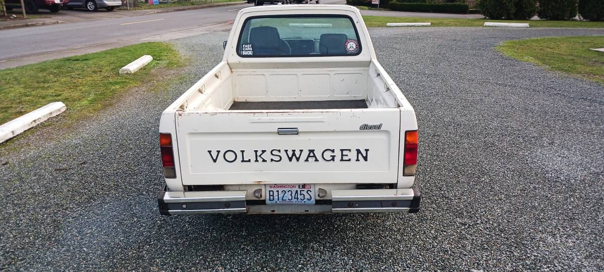 Volkswagen-rabbit-pickup-caddy-diesel-1983-white-4
