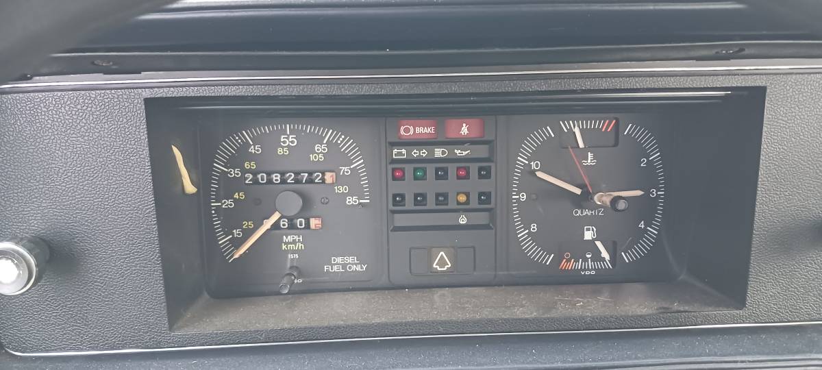 Volkswagen-rabbit-pickup-caddy-diesel-1983-white-7