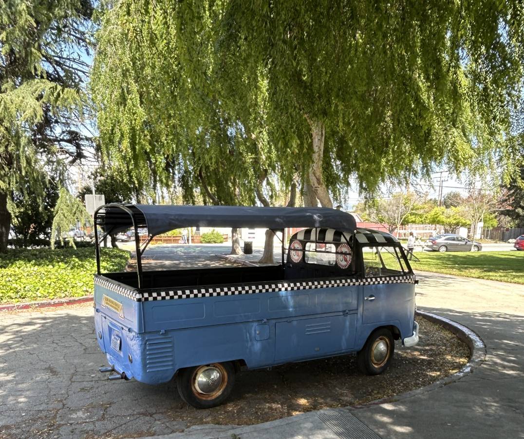 Volkswagen-single-cab-1961-12