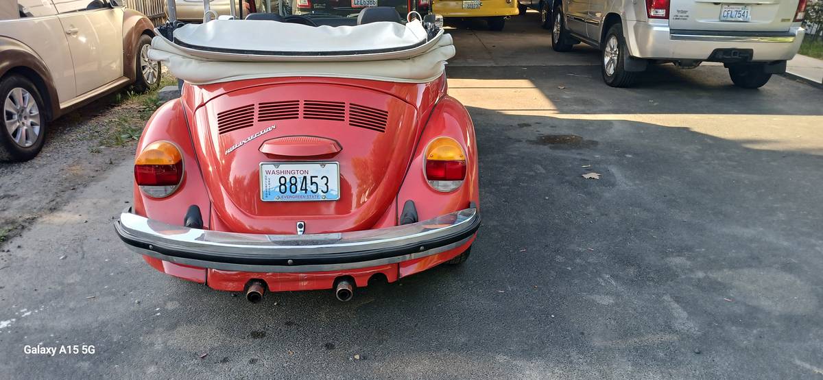 Volkswagen-super-beetle-1979-red-1