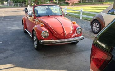 Volkswagen-super-beetle-1979-red
