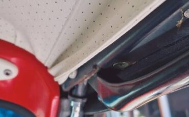Volkswagen-super-beetle-vw-karman-convertible-1979-red-18