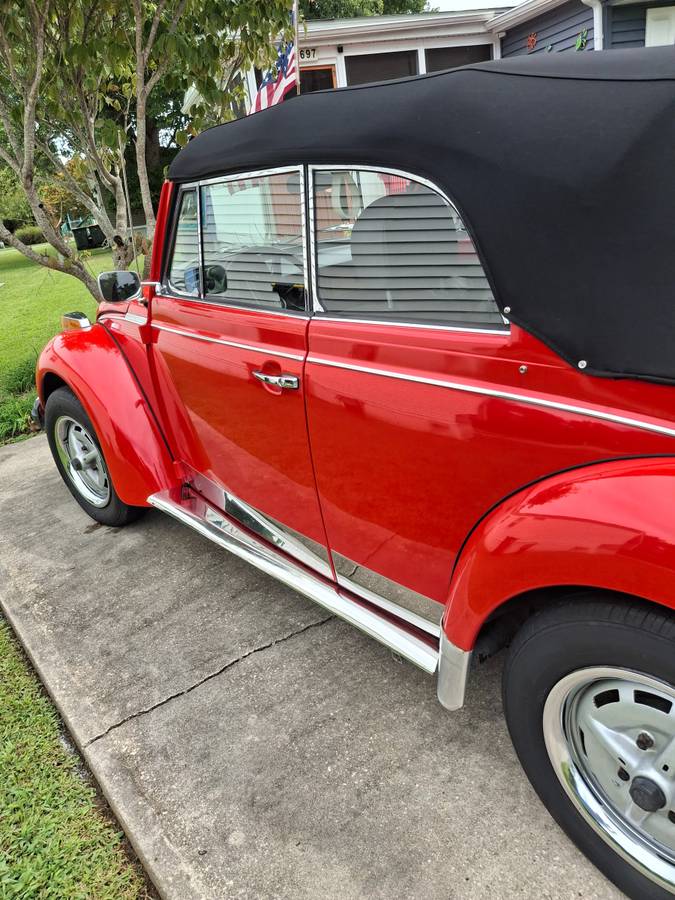 Volkswagen-super-beetle-vw-karman-convertible-1979-red-2