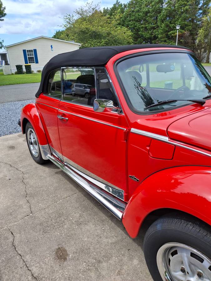 Volkswagen-super-beetle-vw-karman-convertible-1979-red-4
