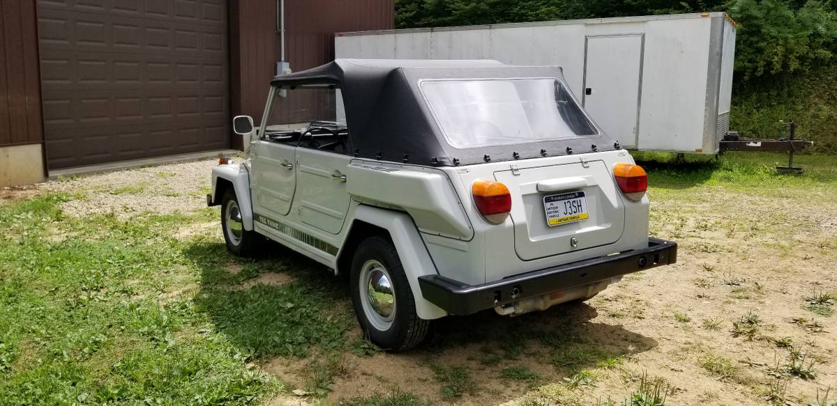 Volkswagen-thing-1974-grey-4