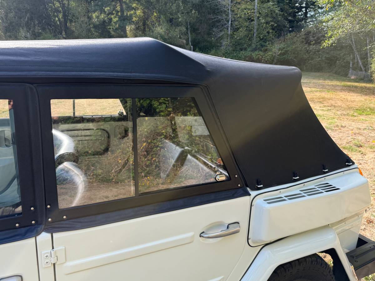 Volkswagen-thing-1974-white-9