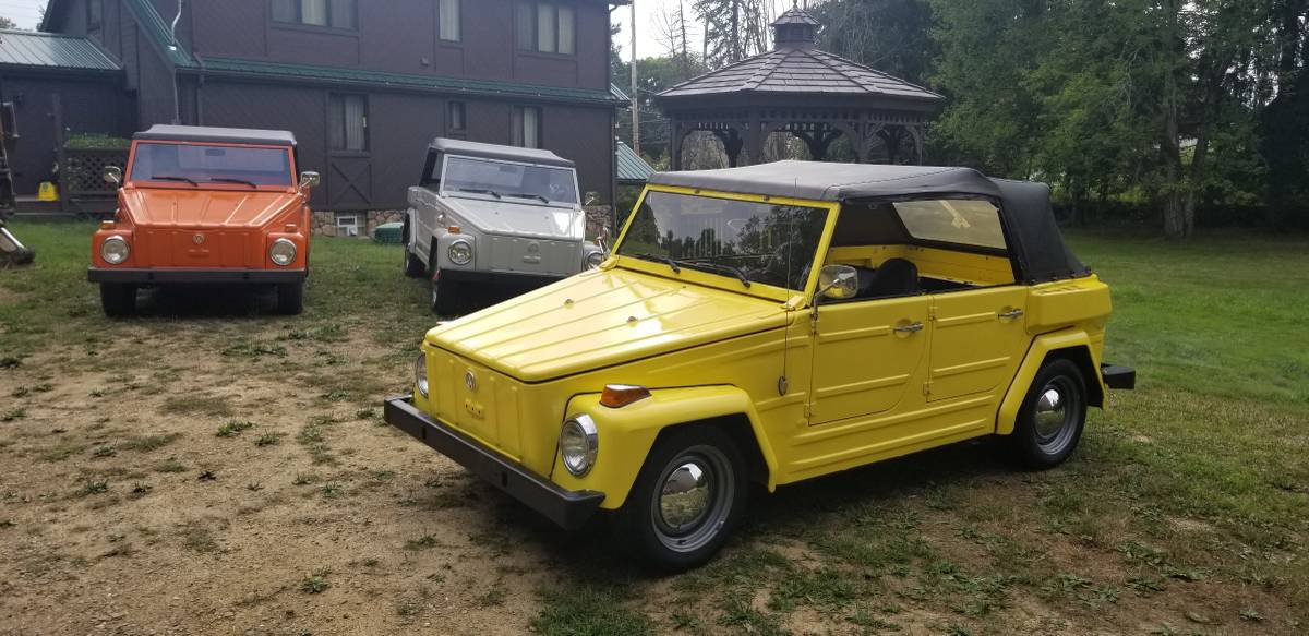 Volkswagen-thing-1974-yellow-3