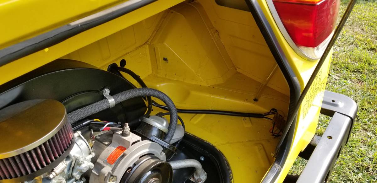 Volkswagen-thing-1974-yellow-9