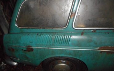 Volkswagen-type-3-1967-green-5
