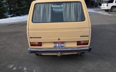 Volkswagen-vanagon-1985-yellow-3