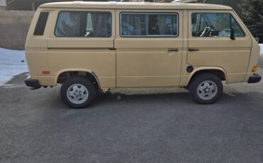 Volkswagen-vanagon-1985-yellow-5