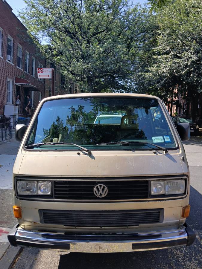 Volkswagen-vanagon-1986-brown-4
