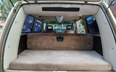 Volkswagen-vanagon-1986-brown-8