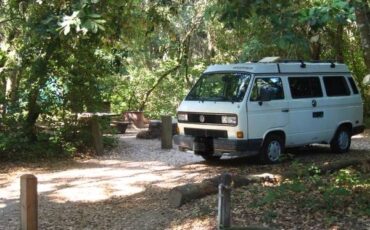 Volkswagen-vanagon-1989-white-7