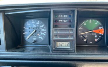 Volkswagen-vanagon-1989-white-9