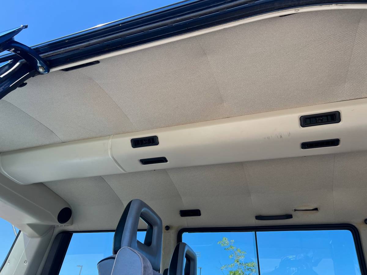 Volkswagen-vanagon-1990-8