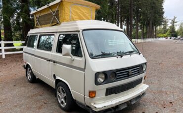 Volkswagen-vanagon-camper-1990