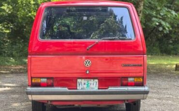 Volkswagen-vanagon-gl-carat-1991-red-6