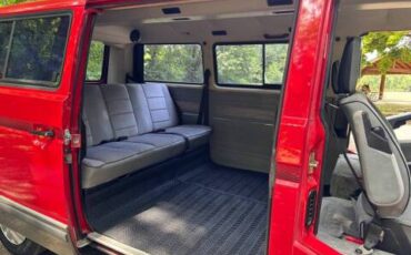 Volkswagen-vanagon-gl-carat-1991-red-8