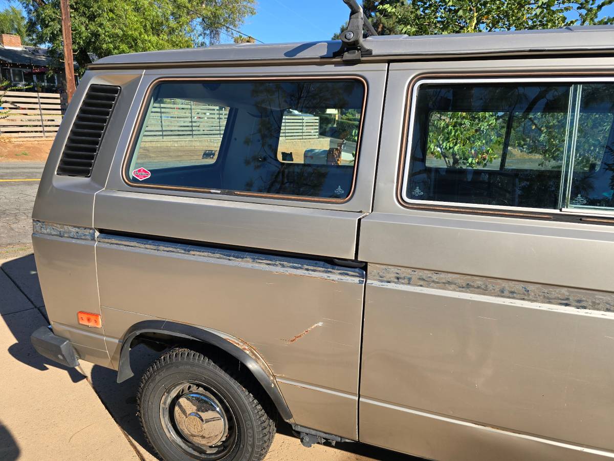 Volkswagen-vanagon-l-1986-17