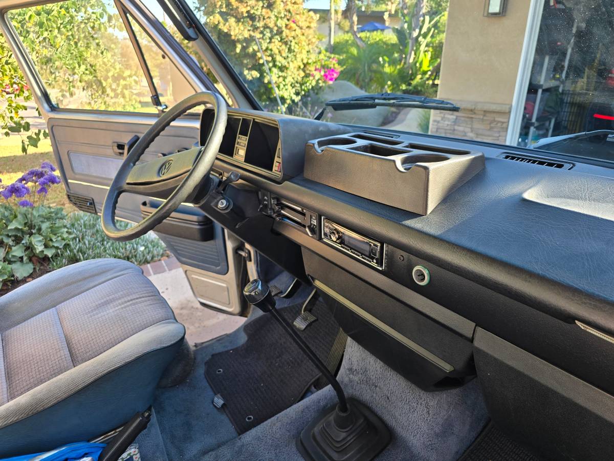 Volkswagen-vanagon-l-1986-22