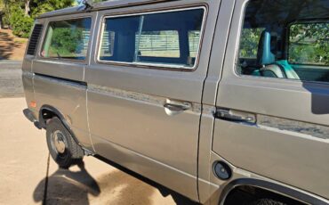 Volkswagen-vanagon-l-1986-9