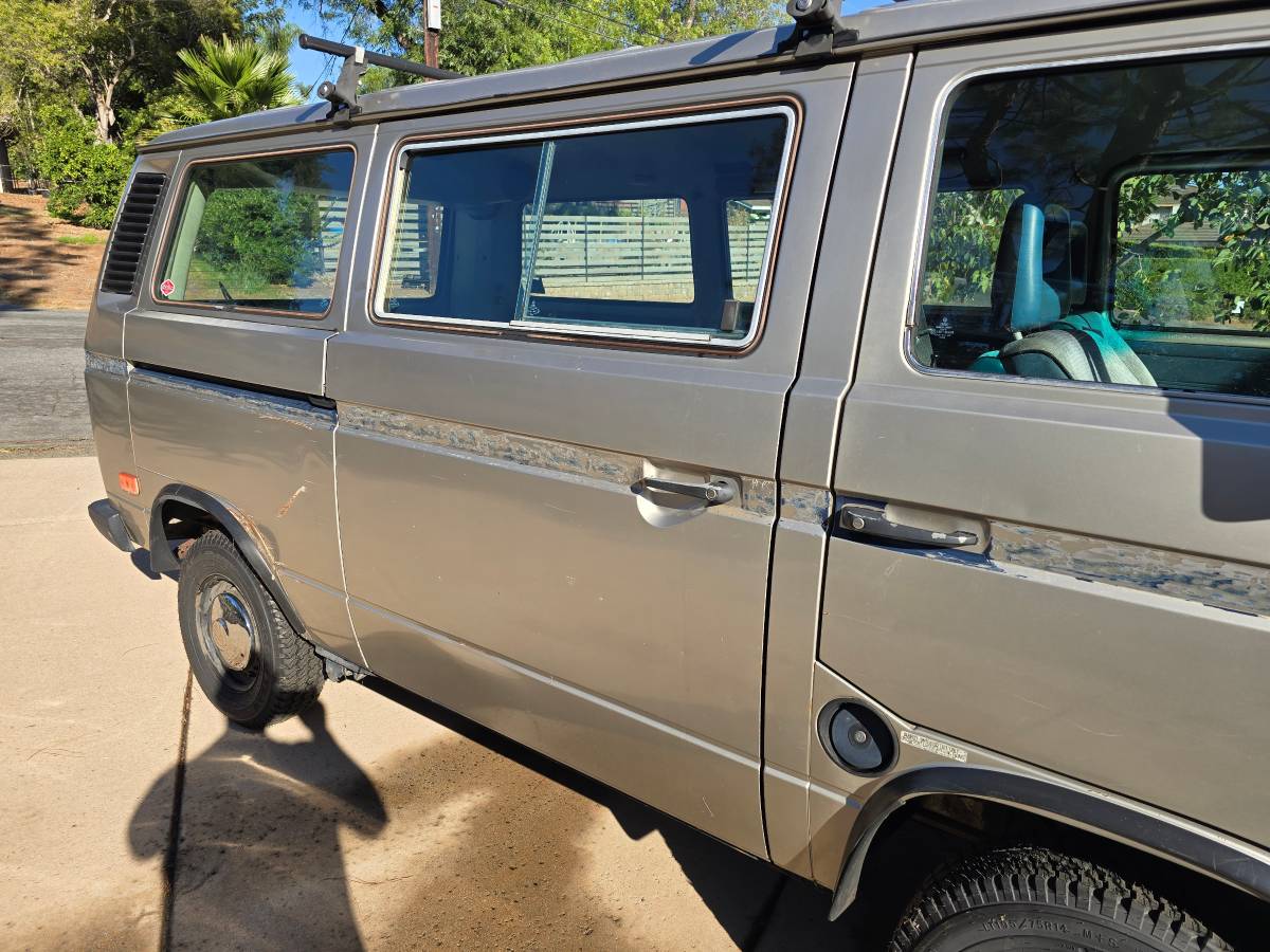 Volkswagen-vanagon-l-1986-9