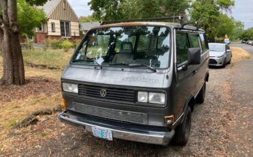 Volkswagen-vanagon-syncro-1987-grey-4