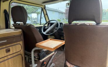 Volkswagen-vanagon-westfalia-1980-brown-12