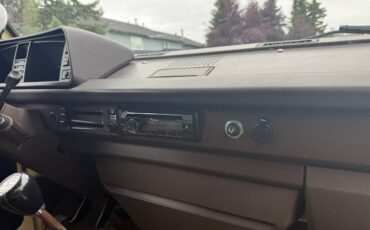 Volkswagen-vanagon-westfalia-1980-brown-5