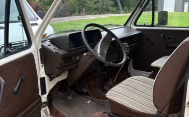 Volkswagen-vanagon-westfalia-1983-white-6