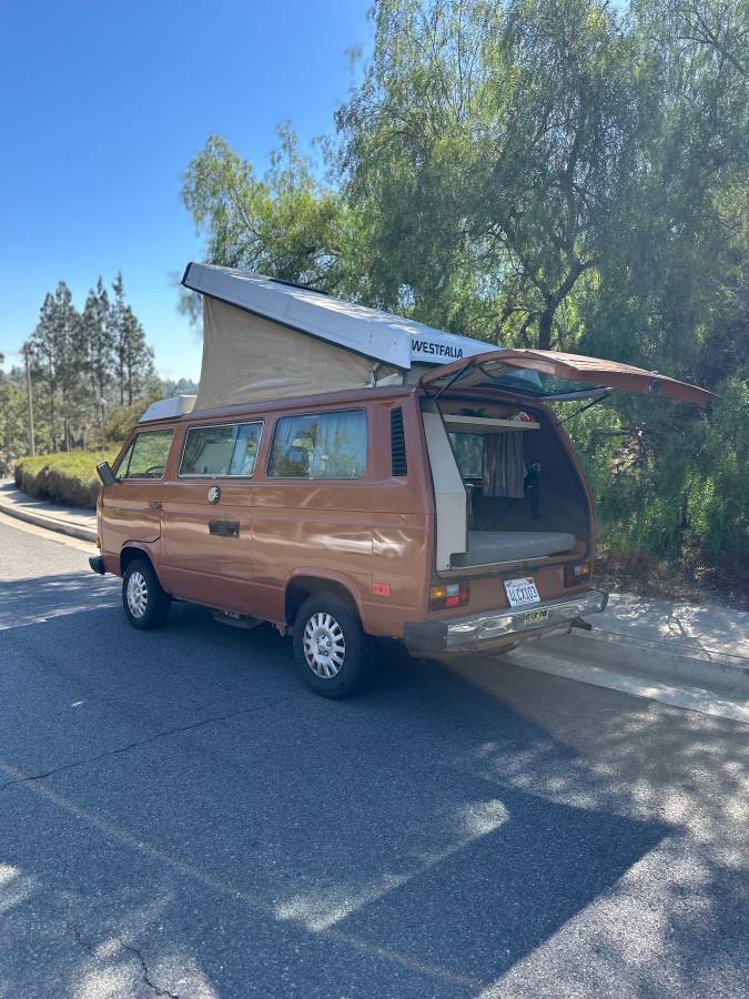 Volkswagen-vanagon-westfalia-1984-brown-5