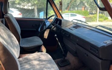 Volkswagen-vanagon-westfalia-1984-brown-7