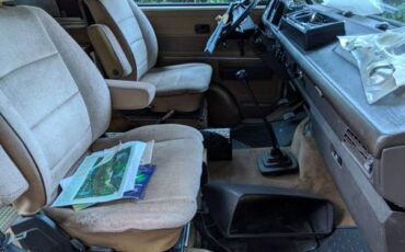Volkswagen-vanagon-westfalia-1985-brown-4