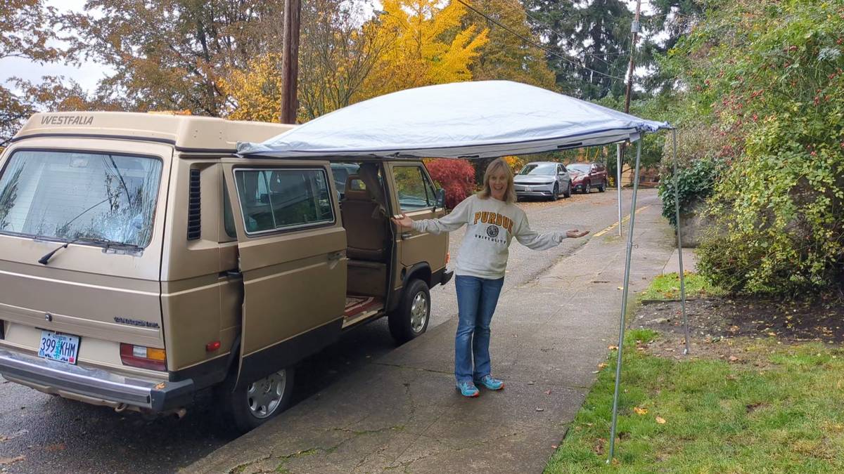 Volkswagen-vanagon-westfalia-1985-brown-7