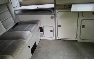 Volkswagen-vanagon-westfalia-1990-blue-3