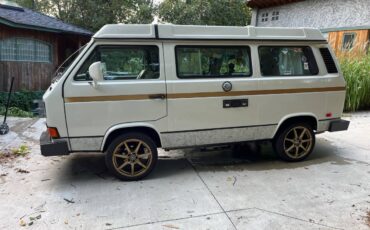 Volkswagen-vanagon-westfalia-1991-white-2