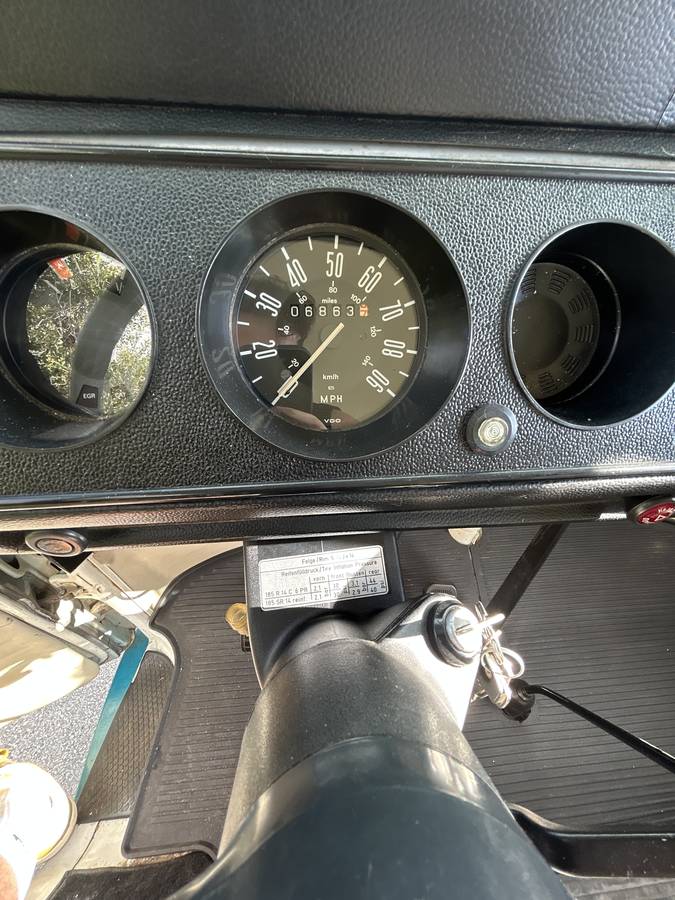 Volkswagen-vw-transporter-bus-t2-bay-window-1977-blue-5