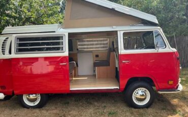 Volkswagen-westfalia-camper-1971-custom