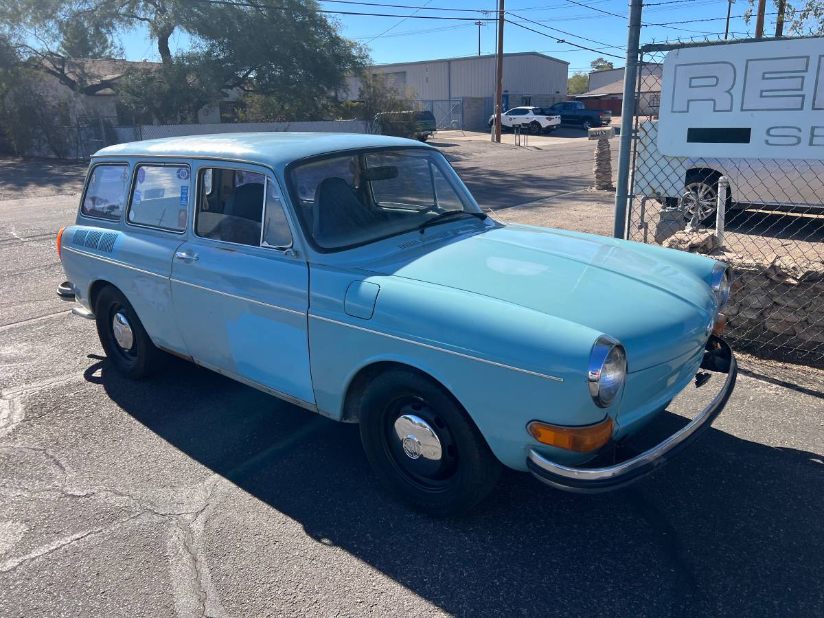 Volkswagon-1973-blue-5