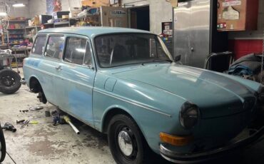 Volkswagon-1973-blue-9