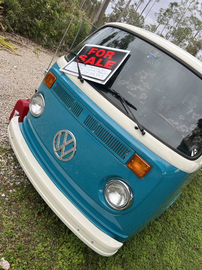Volkswagon-1977-blue-6