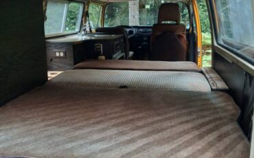 Volkswagon-camper-2-type-bus-1977-7