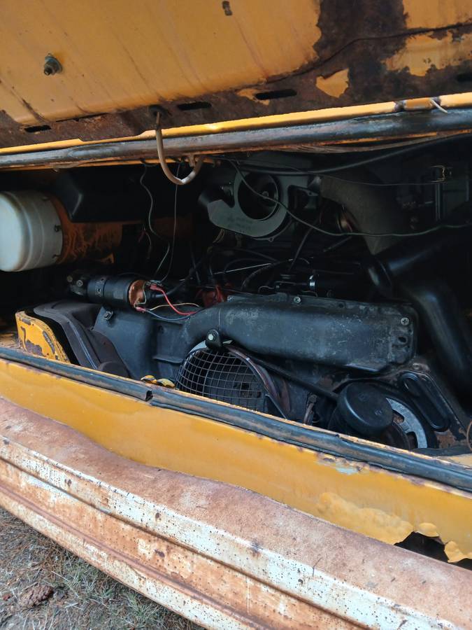 Volkswagon-camper-2-type-bus-1977-8