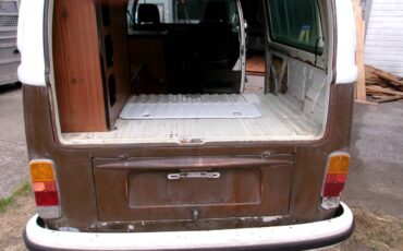 Volkswagon-westphalia-camper-van-1978-brown-2